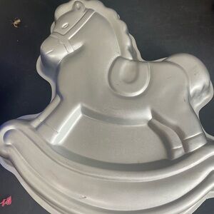 Wilton Vintage Rocking Horse Cake Pan